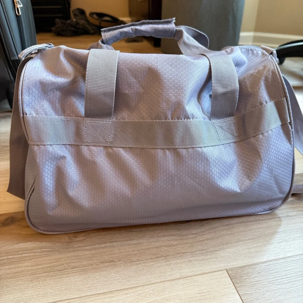 Reebok Gray Honeycomb Ripstop‎ Duffel Bag Logo